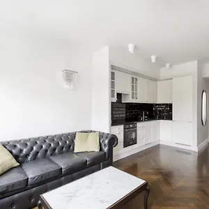 https://apartament-muranw.warsawhotelspoland.com