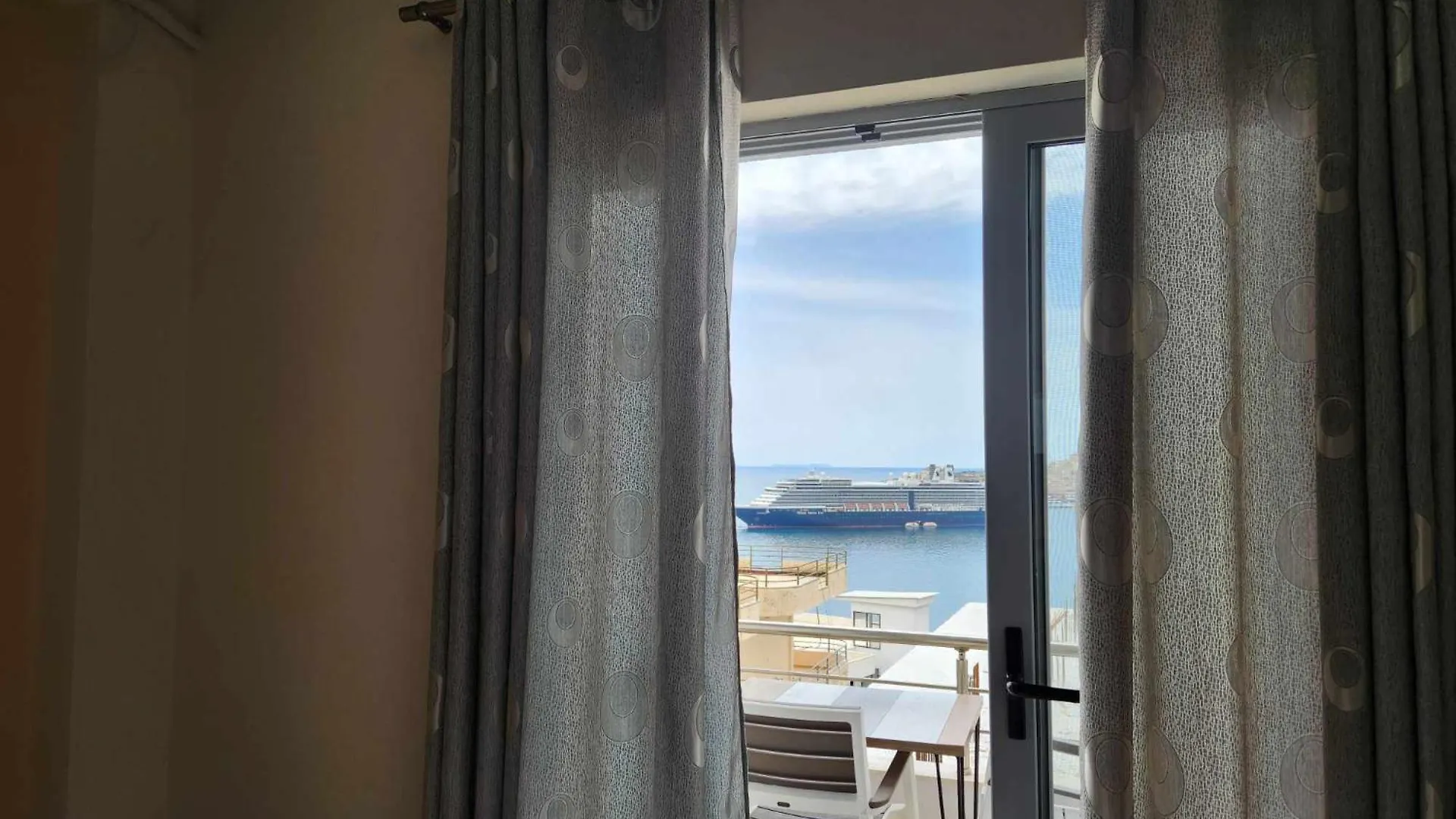 Bill'S Apartments Sarandë