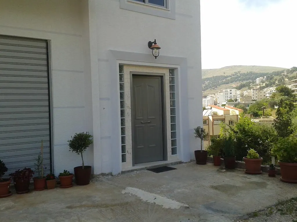 Bill'S Apartments Sarandë アルバニア